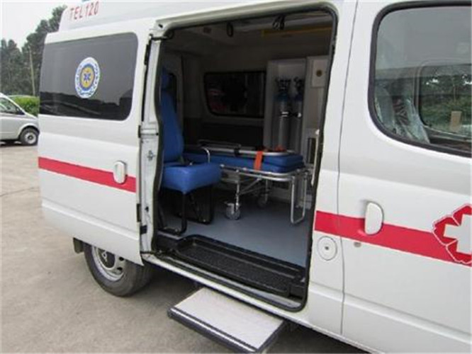 文登救护车出租服务案例7